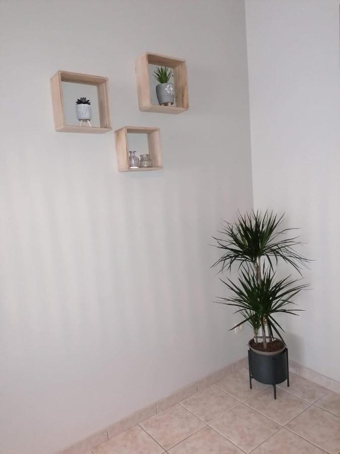 Superbe Appartement De 65M2 A 6061 Montignies-Sur-Sambre 샤를루아 외부 사진